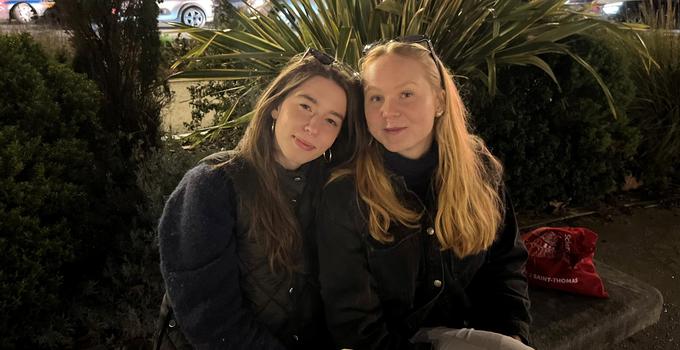 Utbytesstudenter från Försvarshögskolan i Paris.