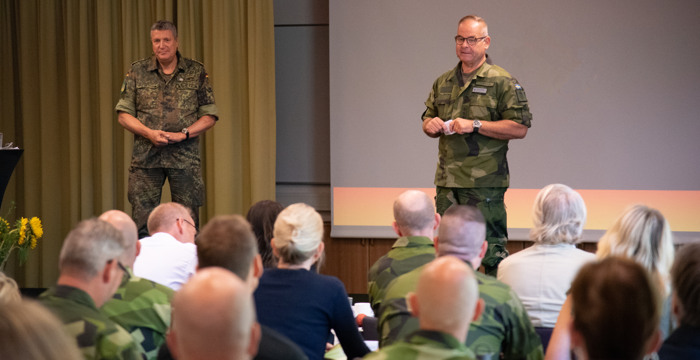 General Laubenthal och ÖB.