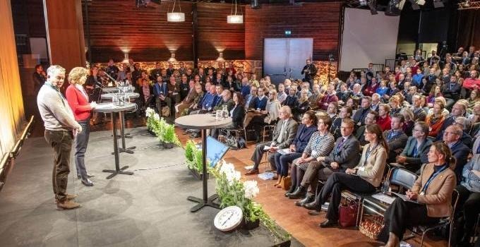 Bild på publik från Folk och Försvars rikskonferens 2020.
