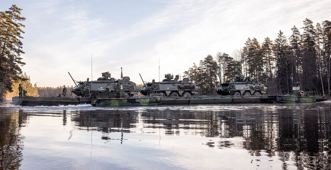 Värnpliktiga ur grundutbildningskompanierna samt anställda befäl och soldater ur beredskapskompaniet från Göta ingenjörregemente, Ing 2 genomför kompaniövning.Göta ingenjörregemente, Ing 2, är Sveriges enda ingenjörregemente. Förbandet utbildar officerare och soldater till ingenjörförband med specialkompetens att utföra kvalificerade fältarbeten för nationella och internationella uppgifter. Göta ingenjörregemente finns i Eksjö.