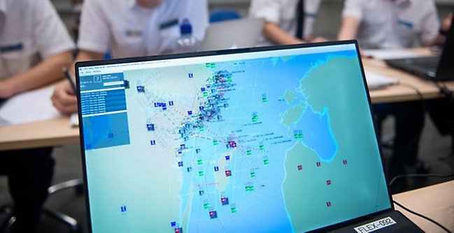 datorskärm som visar en karta under en spelövning.