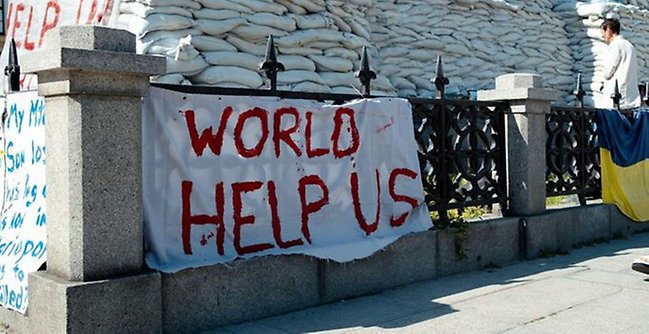 Plakat vid en demonstration mot kriget i Ukraina. 