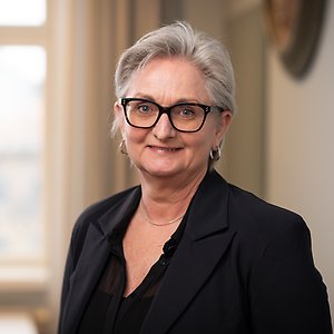 Profile image for Carina Lamont