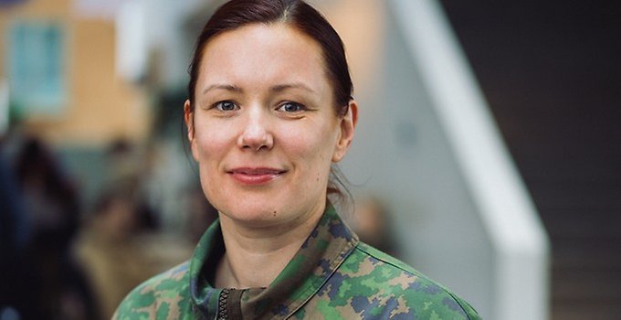 Finsk officer på motsvarande HOP-utbildning.